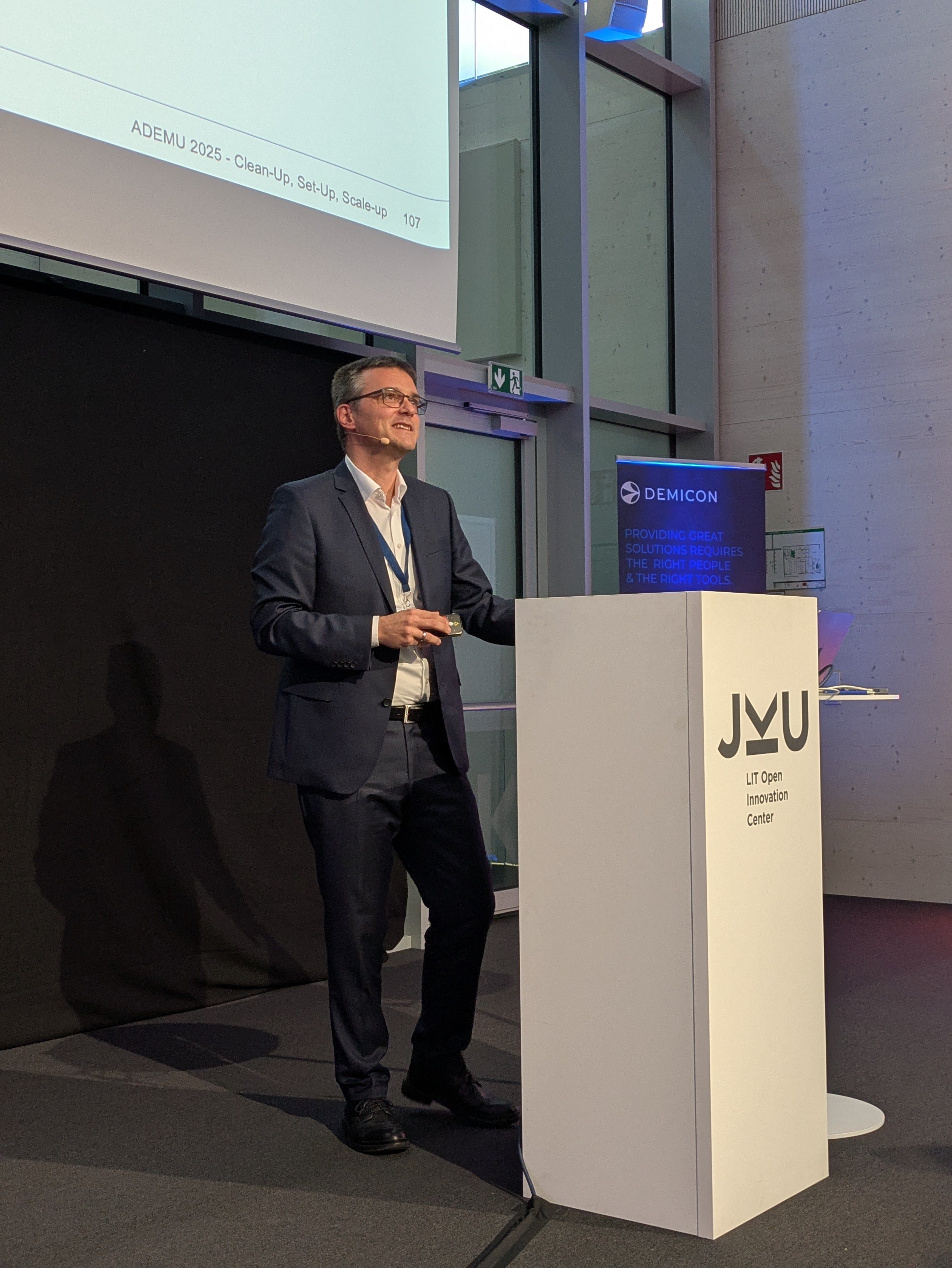 PXL_20251120_134004273