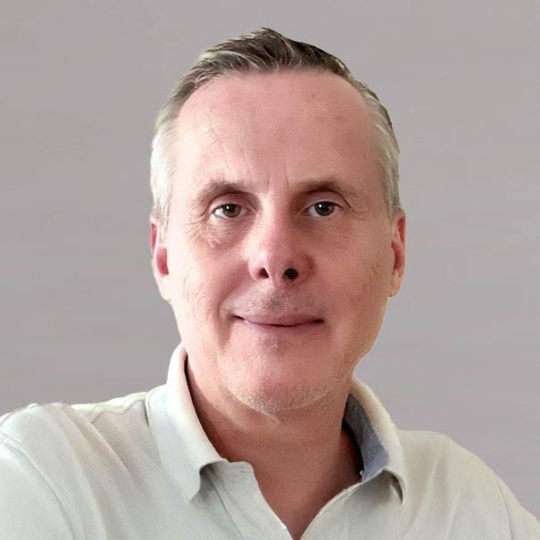 Hubertus_Schmidt-web